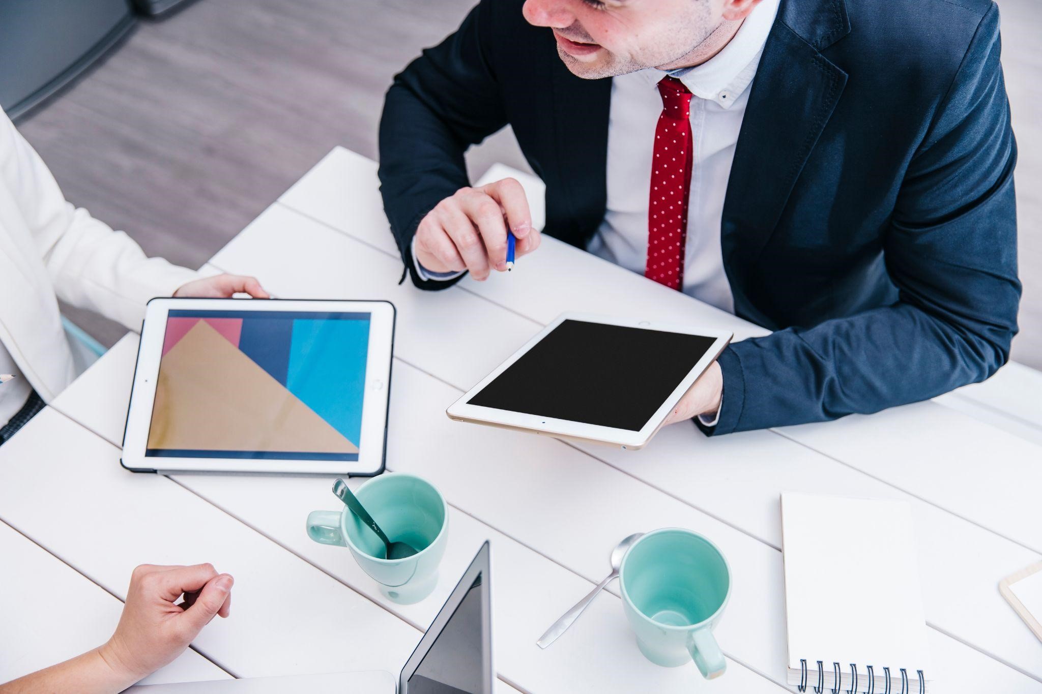 Maximizing Business Efficiency: The Role of IT Consulting
